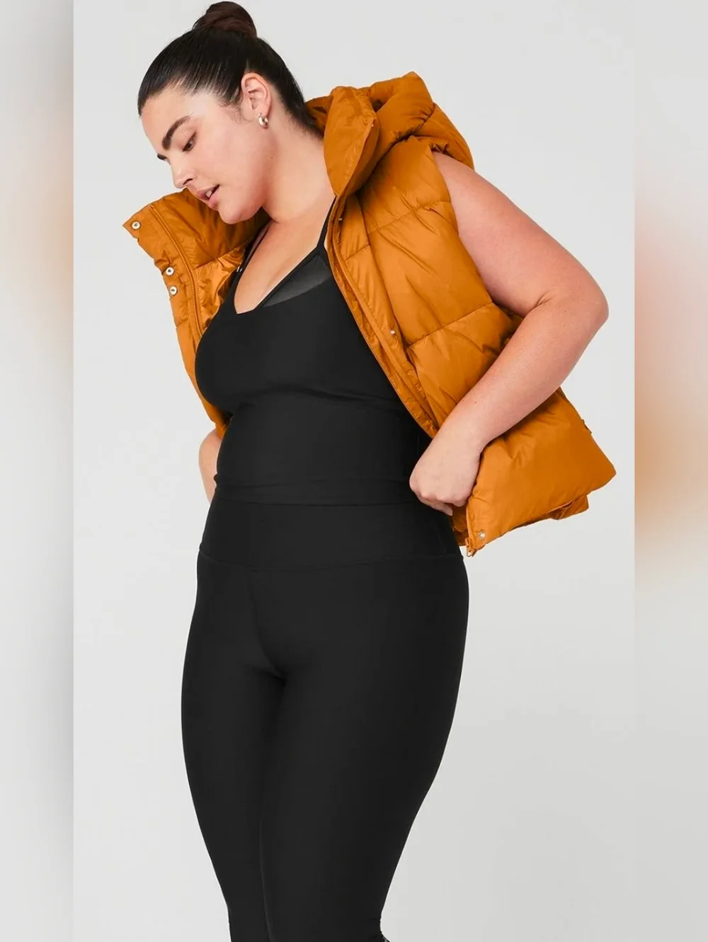 ALO Yoga Puffer Vest in Brown
